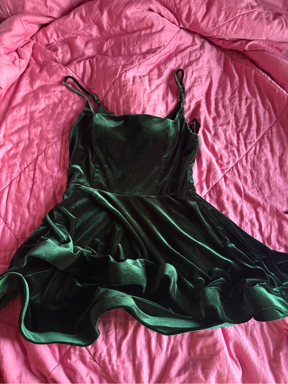 B Darlin Emerald Green Velvet Fit & Flare Dress –Size 15/16 Stretchy Party Dress